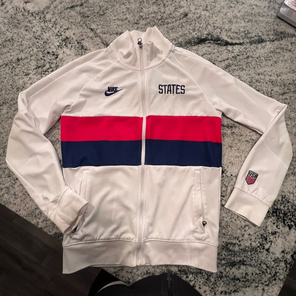 Official Nike Women’s USA soccer STATES jacket
